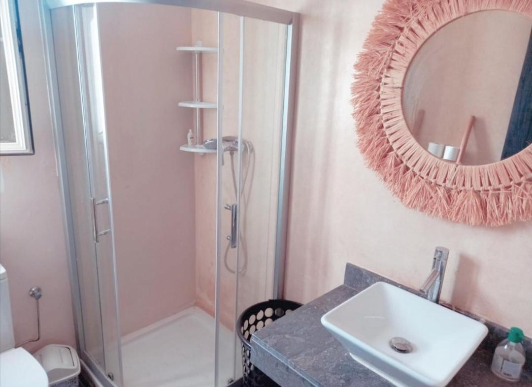 Appartement Luxueux Et Moderne A Sidi Rehal Dar Hamida Esterno foto